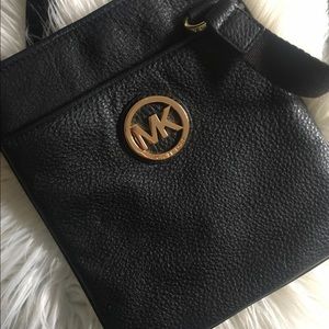 Like New Michael Kors Crossbody